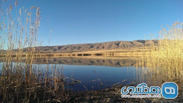 هفت برم، هفت دریاچه محصور در نیزار های طلایی از زبان صبور